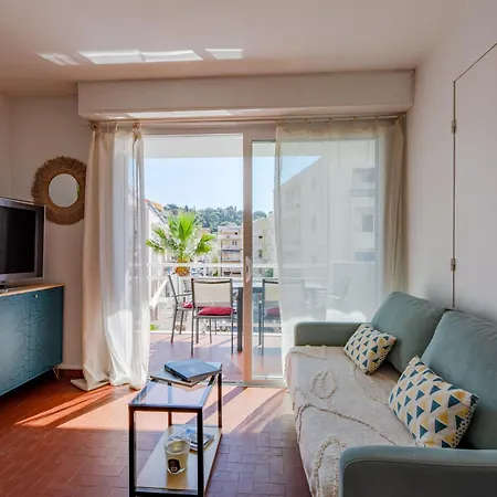 Lejlighed Le Preconil By Interhome