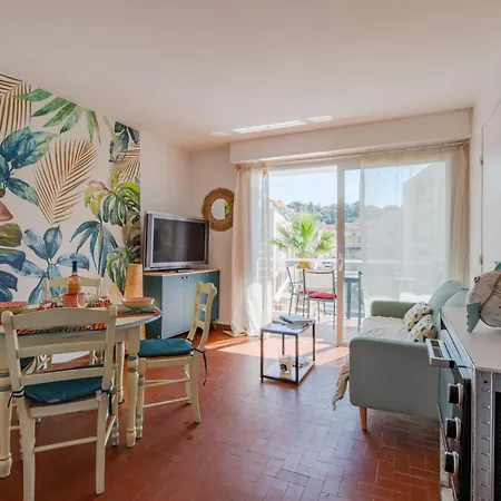 Le Preconil By Interhome Lejlighed *