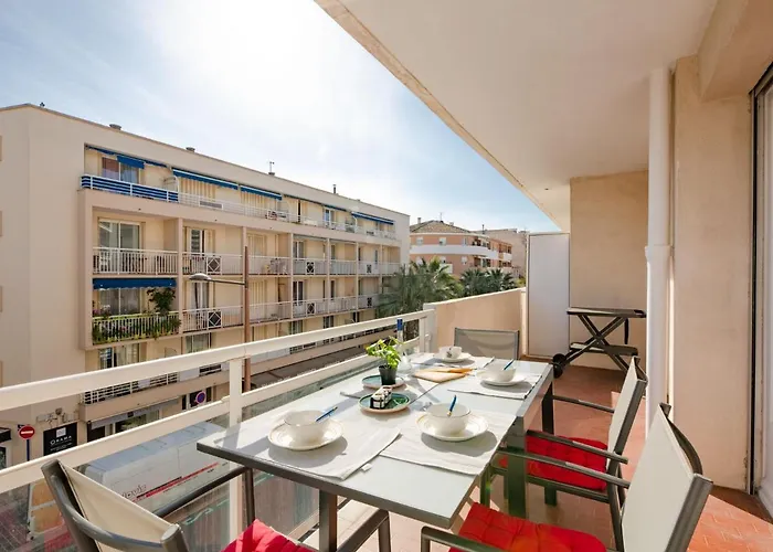 Appartamento Le Preconil By Interhome Sainte-Maxime